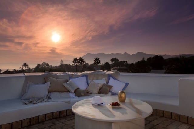 6 camera da letto Villa in vendita in Los Monteros, Marbella con piscina garage - 17.000.000 € (Rif: 8464492)