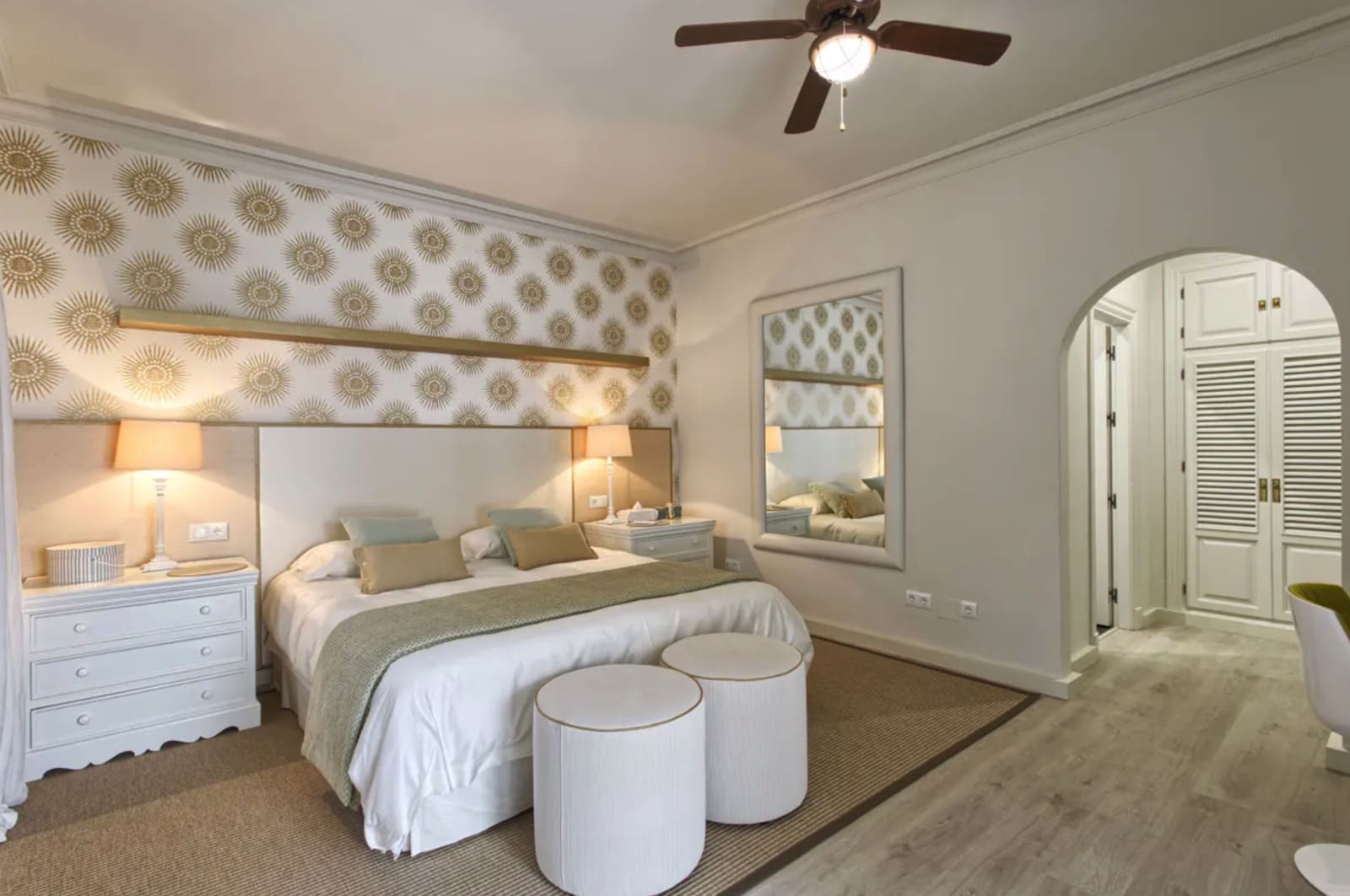 10 bedroom Villa for sale in Marbella with pool garage - € 11,817,000 (Ref: 8464494)