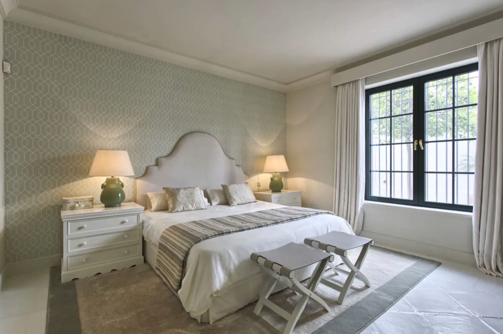 10 bedroom Villa for sale in Marbella with pool garage - € 11,817,000 (Ref: 8464494)