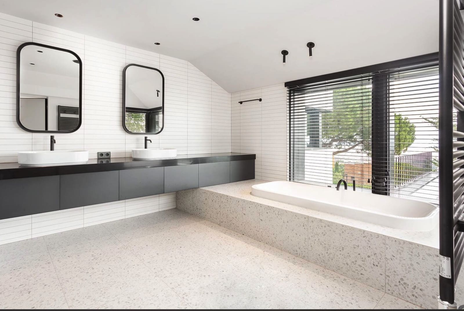 5 quarto Moradia para venda em Barcelona cidade com piscina garagem - 11 500 000 € (Ref: 8464498)