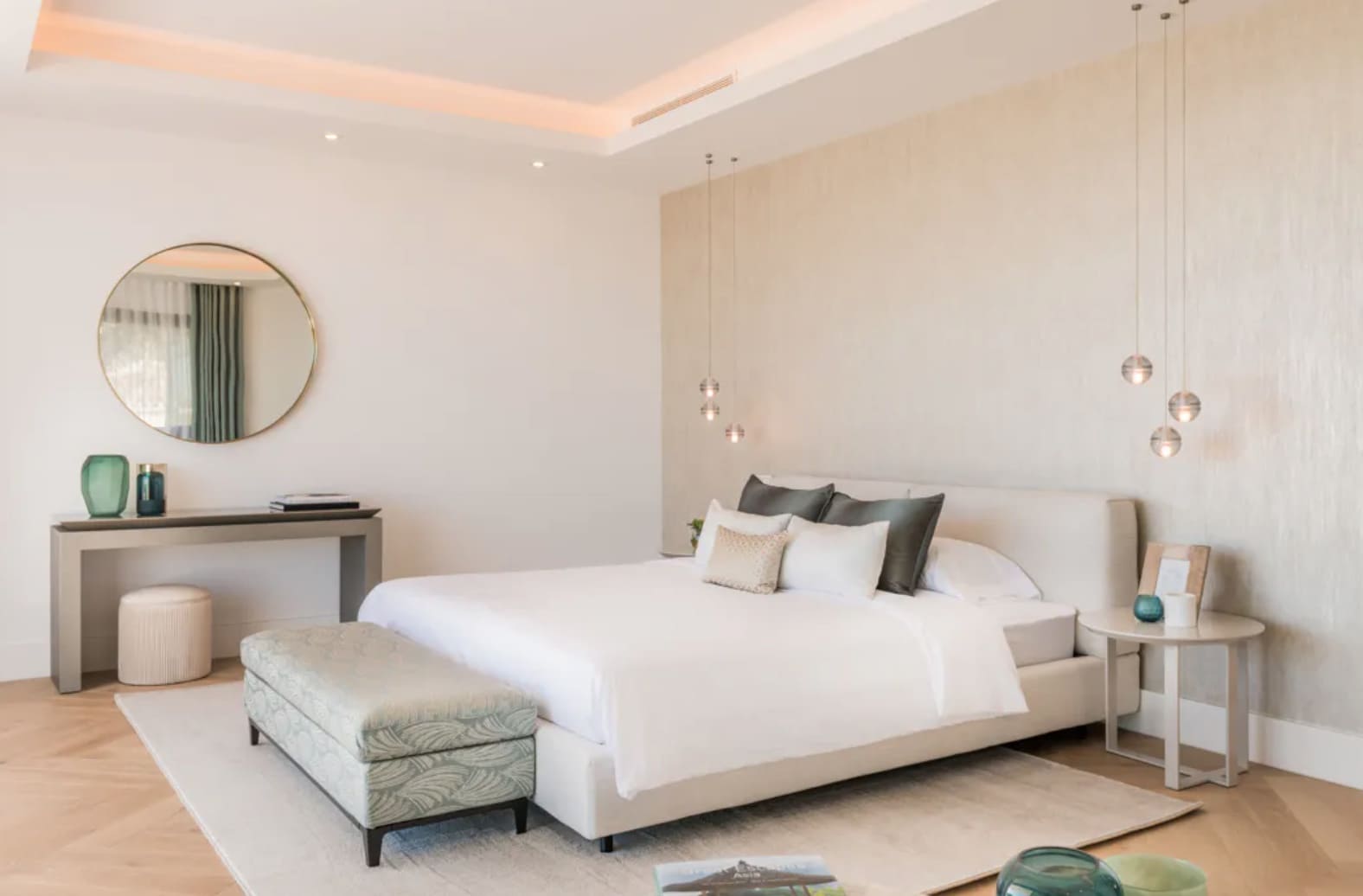 4 makuuhuone Huvila myytävänä paikassa Estepona mukana uima-altaan 
autotalli - 3 650 000 € (Ref: 8464500)