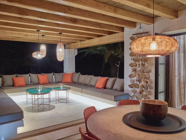 6 makuuhuone Huvila myytävänä paikassa San Jose / Sant Josep de Sa Talaia mukana uima-altaan 
autotalli - 6 800 000 € (Ref: 8477135)