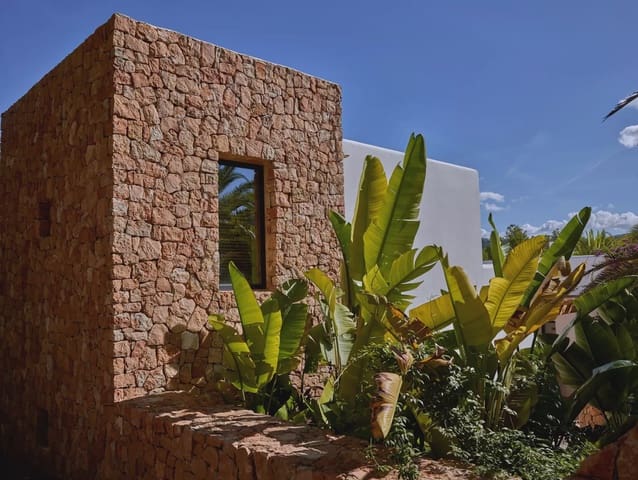 6 makuuhuone Huvila myytävänä paikassa San Jose / Sant Josep de Sa Talaia mukana uima-altaan 
autotalli - 6 800 000 € (Ref: 8477135)