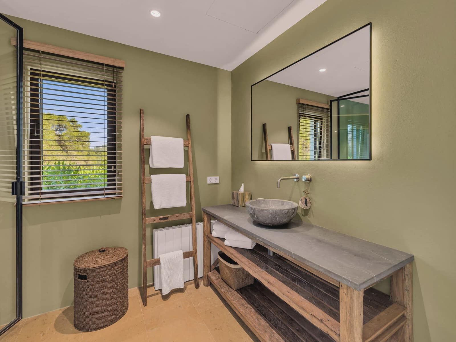 6 bedroom Villa for sale in Santa Gertrudis de Fruitera with pool garage - € 6,800,000 (Ref: 8477136)