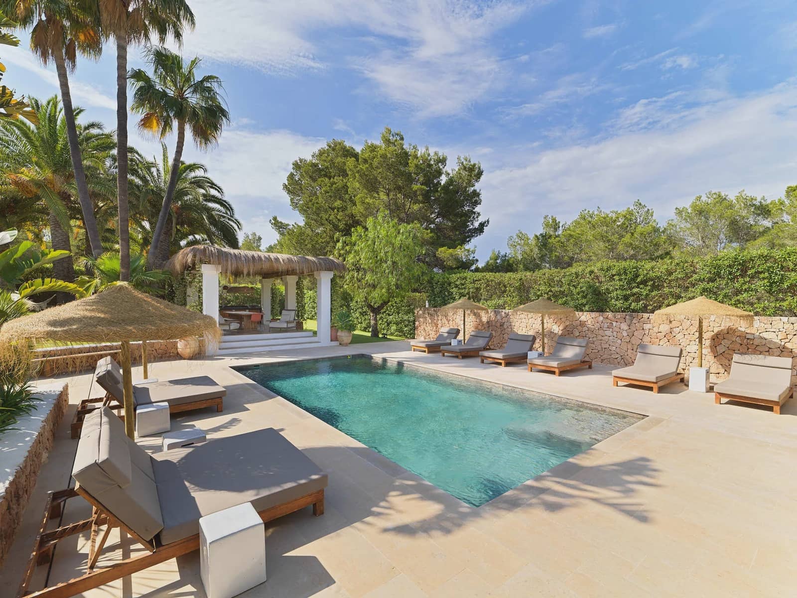 6 bedroom Villa for sale in Santa Gertrudis de Fruitera with pool garage - € 6,800,000 (Ref: 8477136)