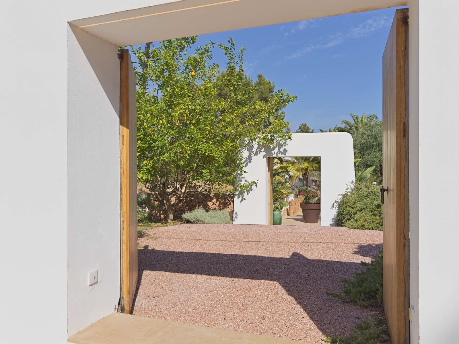 6 bedroom Villa for sale in Santa Gertrudis de Fruitera with pool garage - € 6,800,000 (Ref: 8477136)