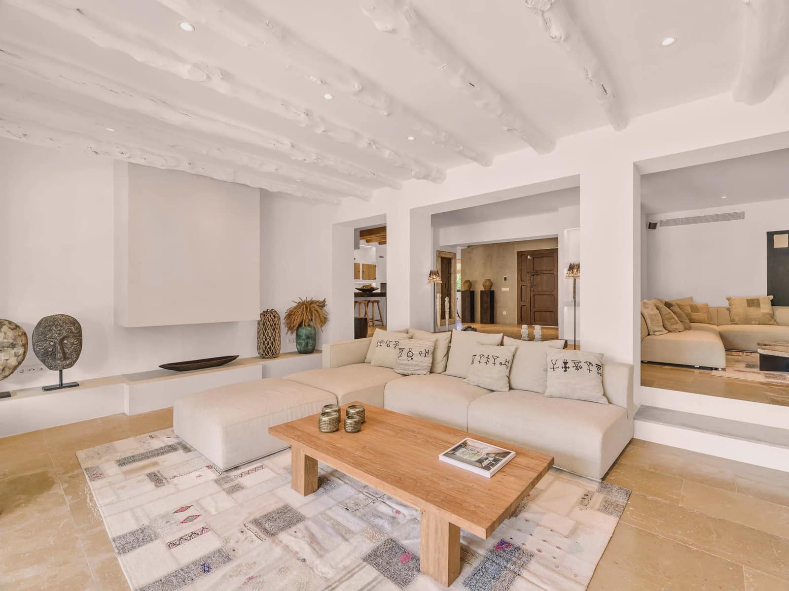 6 bedroom Villa for sale in Santa Gertrudis de Fruitera with pool garage - € 6,800,000 (Ref: 8477136)