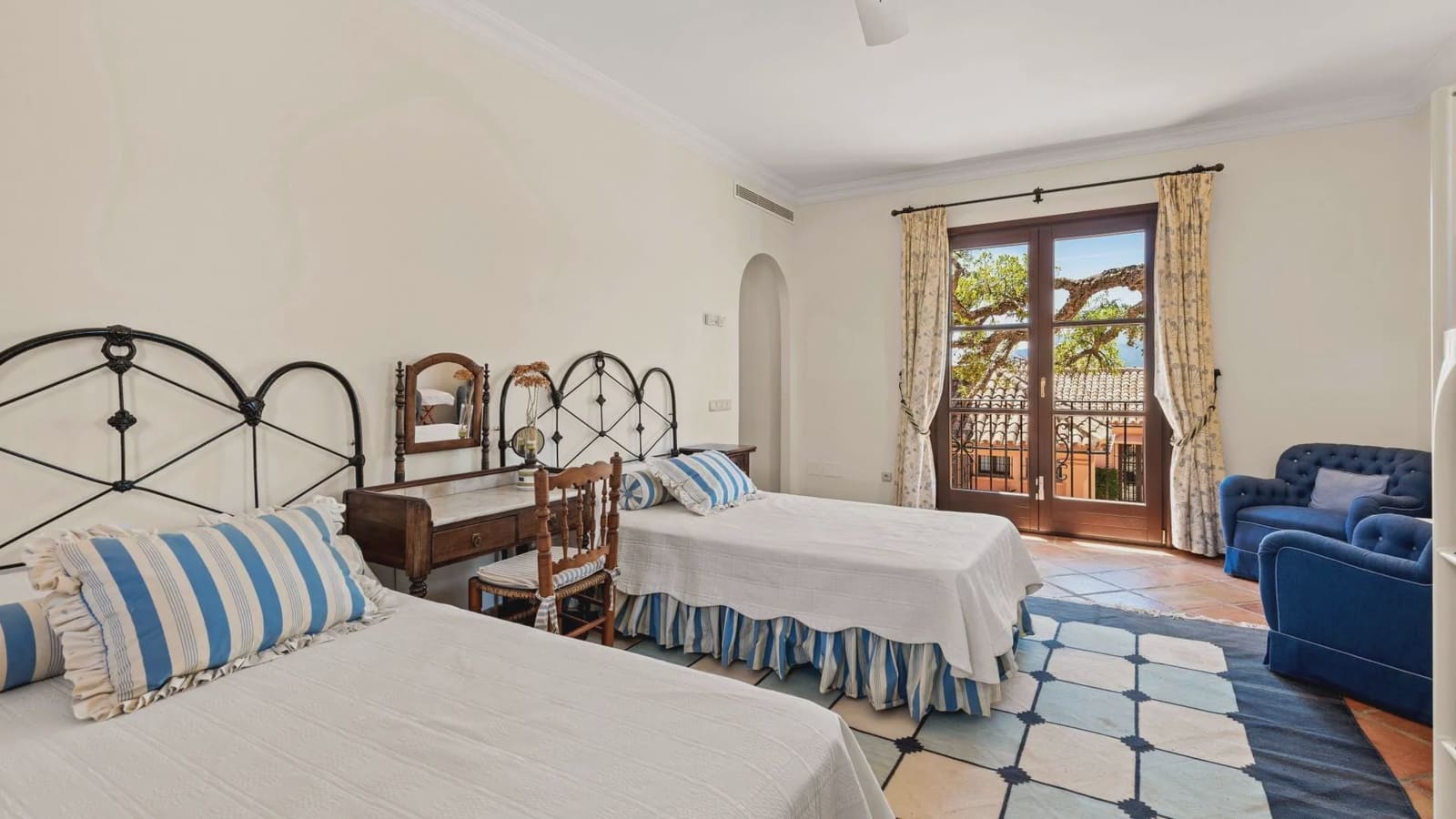 6 soverom Finca/Herregård til salgs i Marbella med svømmebasseng garasje - € 10 500 000 (Ref: 8497957)