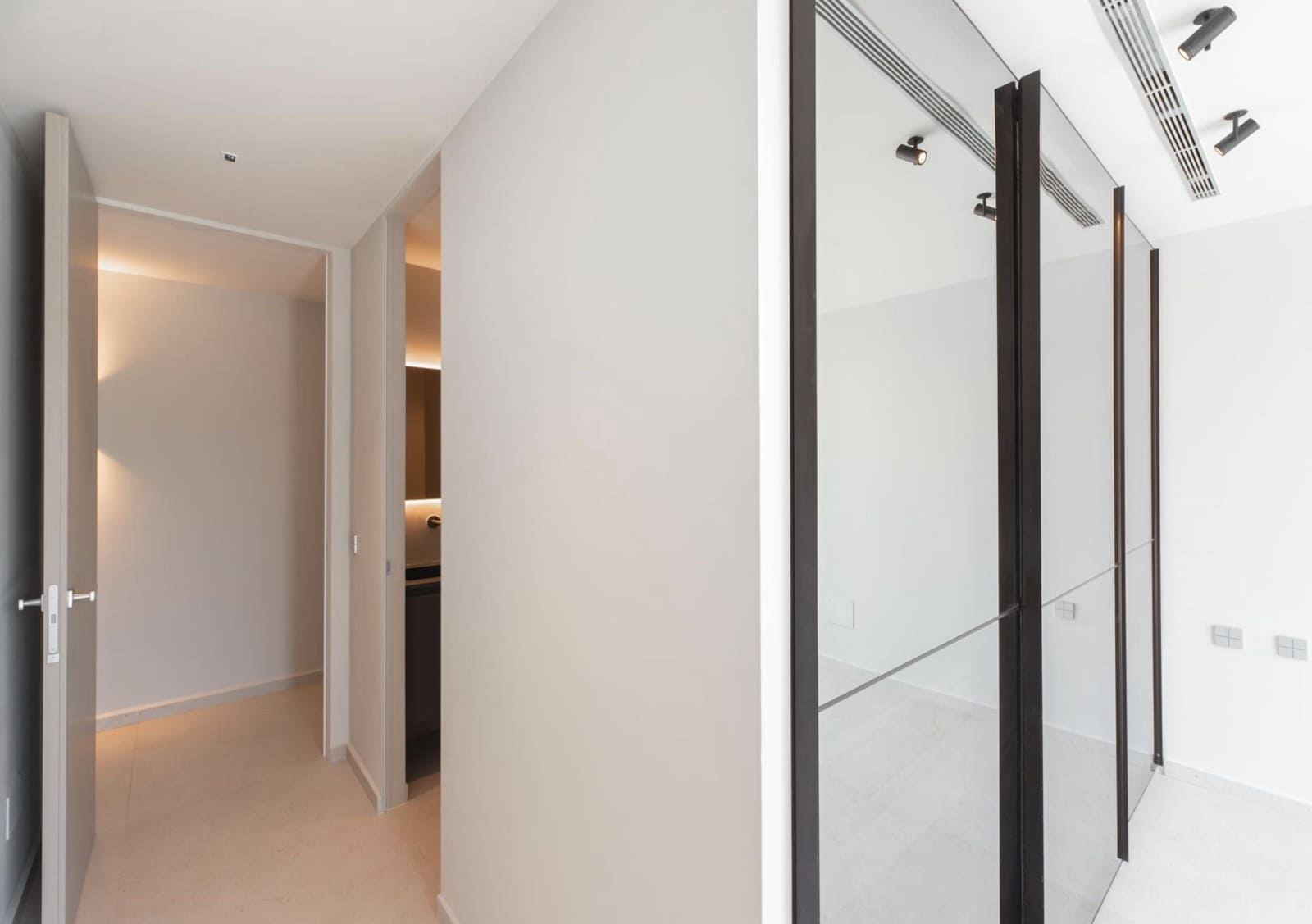 5 soverom Villa til salgs i San Jose / Sant Josep de Sa Talaia med svømmebasseng garasje - € 3 200 000 (Ref: 8498110)