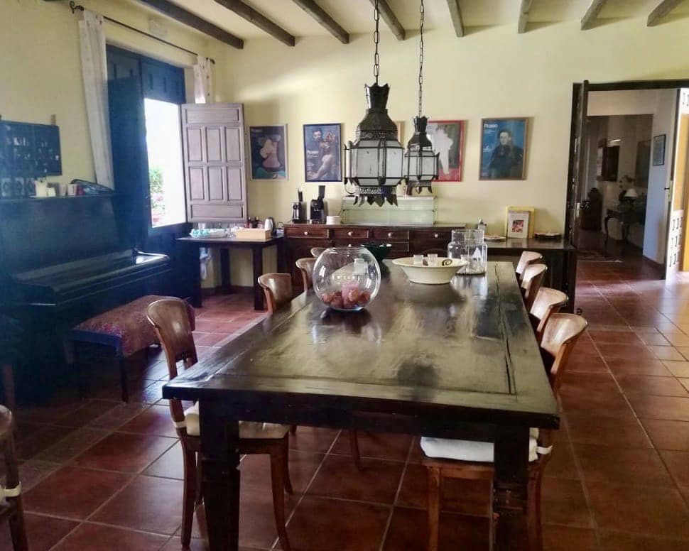 13 soveværelse Finca/Landehus til salg i Malaga by med swimmingpool garage - € 2.200.000 (Ref: 8550240)