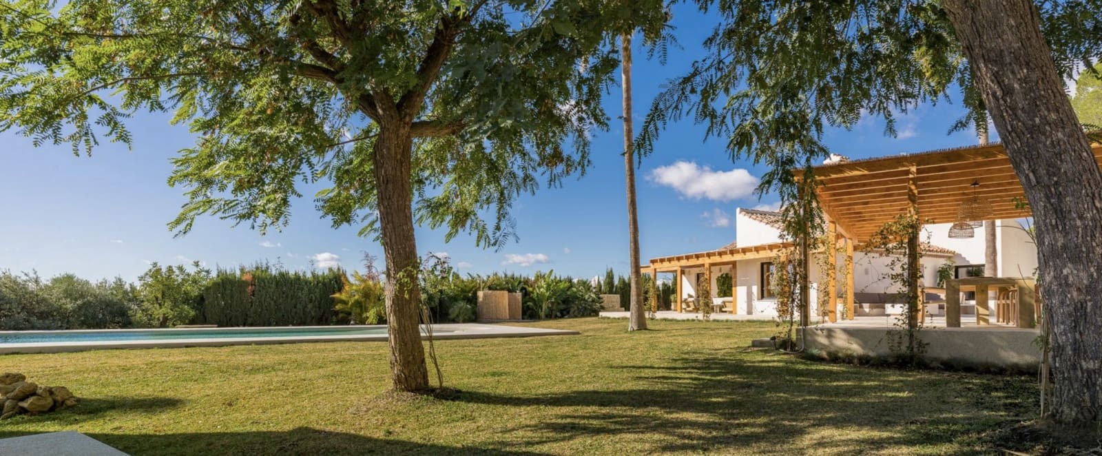 6 soverom Villa til salgs i Estepona med svømmebasseng garasje - € 2 695 000 (Ref: 8568810)