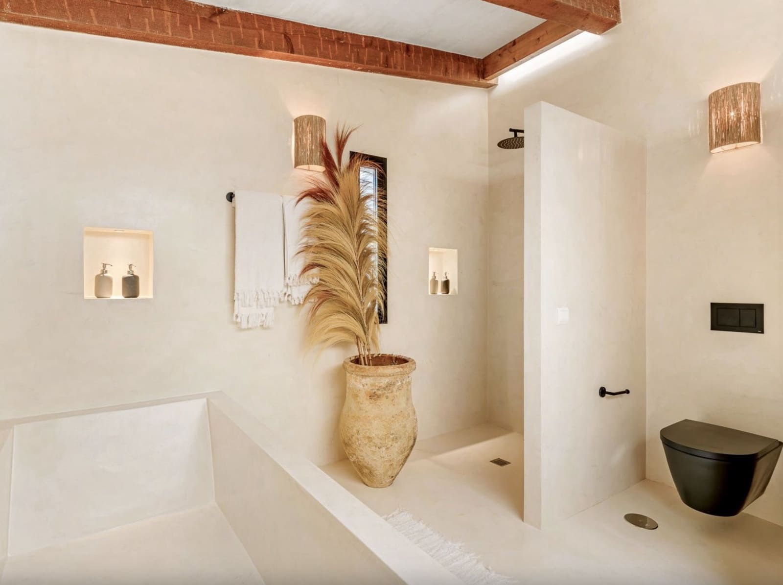 6 soverom Villa til salgs i Estepona med svømmebasseng garasje - € 2 695 000 (Ref: 8568810)