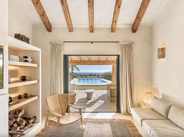 6 soverom Villa til salgs i Estepona med svømmebasseng garasje - € 2 695 000 (Ref: 8568810)