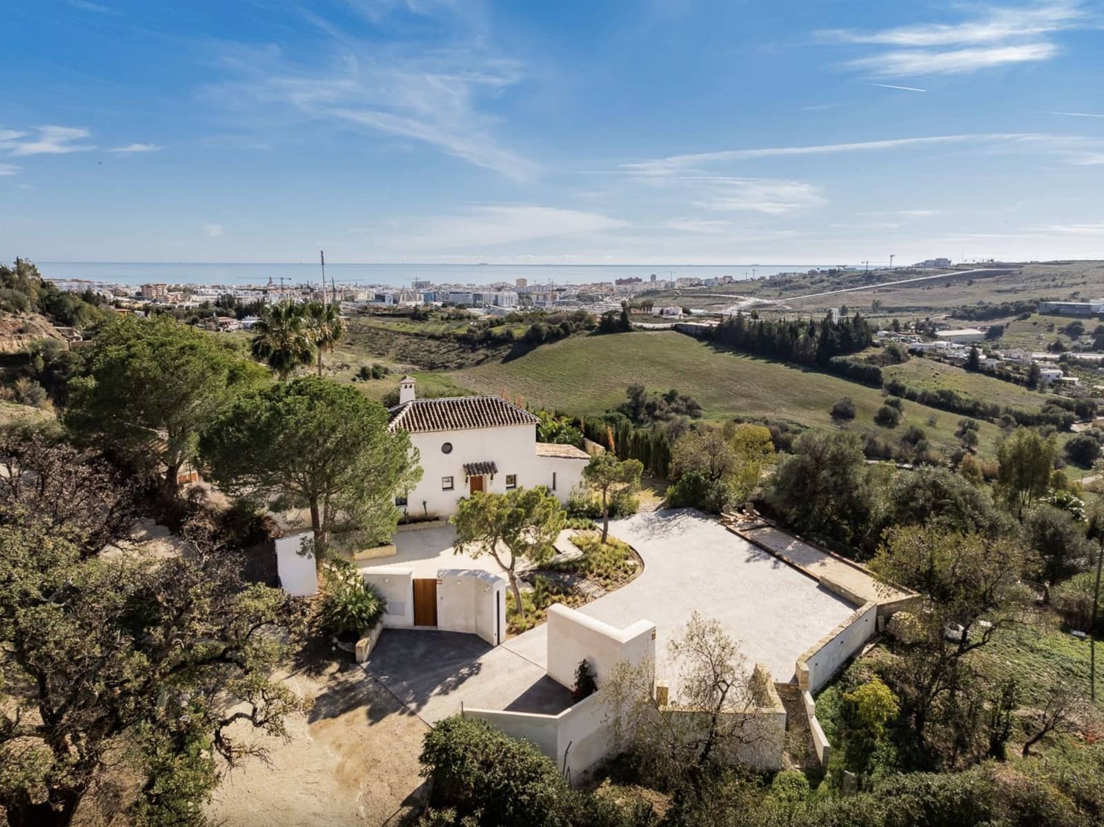 6 soverom Villa til salgs i Estepona med svømmebasseng garasje - € 2 695 000 (Ref: 8568810)