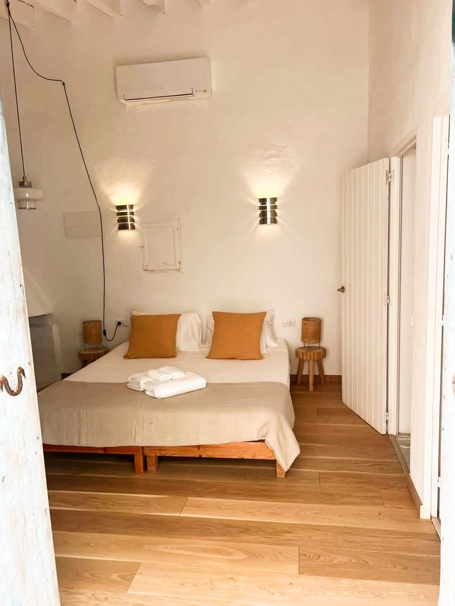 5 soveværelse Villa til salg i Platja de Migjorn med swimmingpool garage - € 4.200.000 (Ref: 8569029)