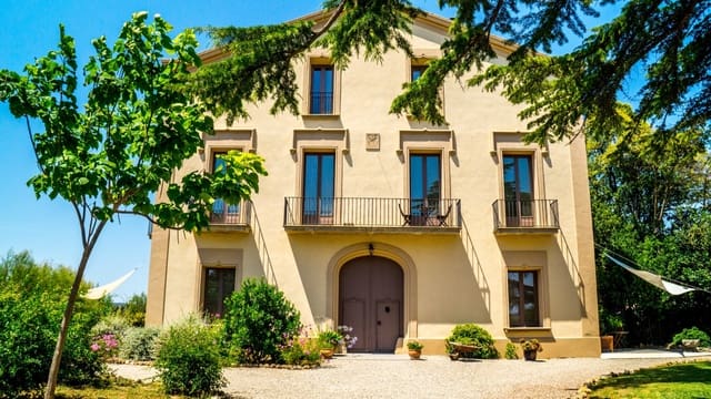 18 slaapkamer Finca/Landhuis te koop in La Pobla de Claramunt met zwembad garage - € 2.350.000 (Ref: 9064592)