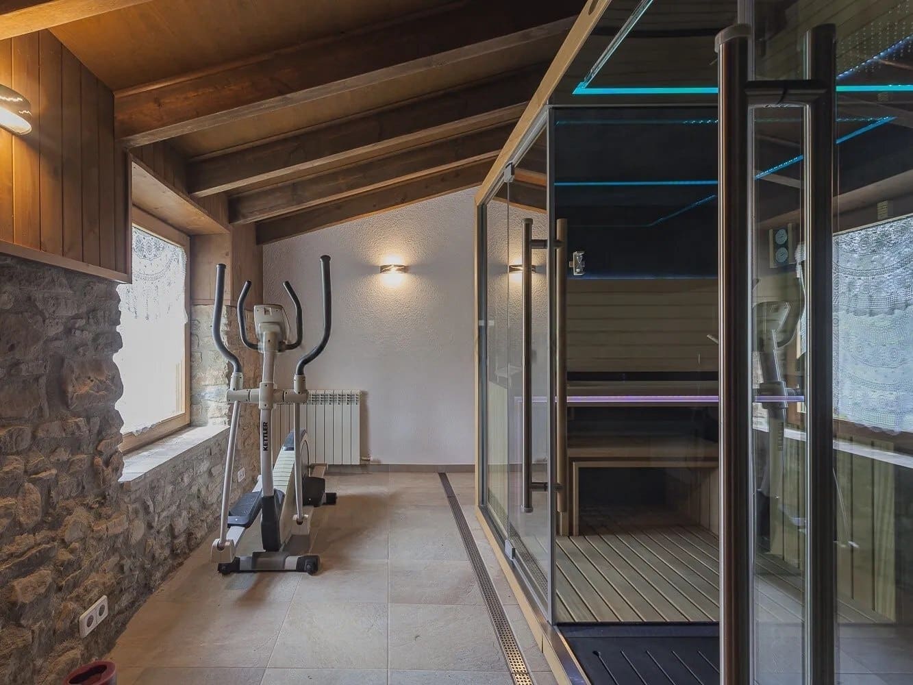 10 soveværelse Finca/Landehus til salg i Vic med swimmingpool garage - € 2.995.000 (Ref: 9065603)