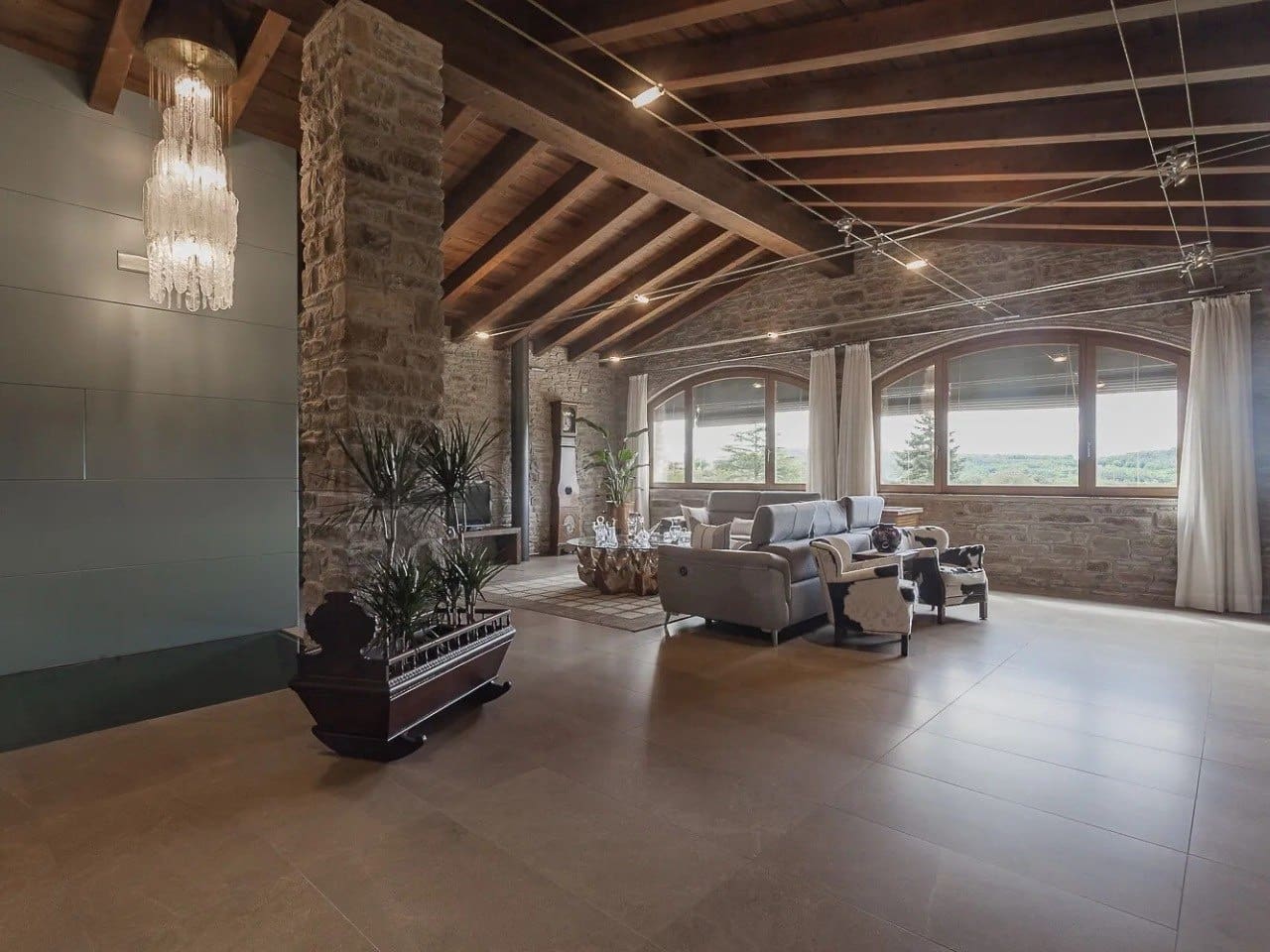 10 soveværelse Finca/Landehus til salg i Vic med swimmingpool garage - € 2.995.000 (Ref: 9065603)