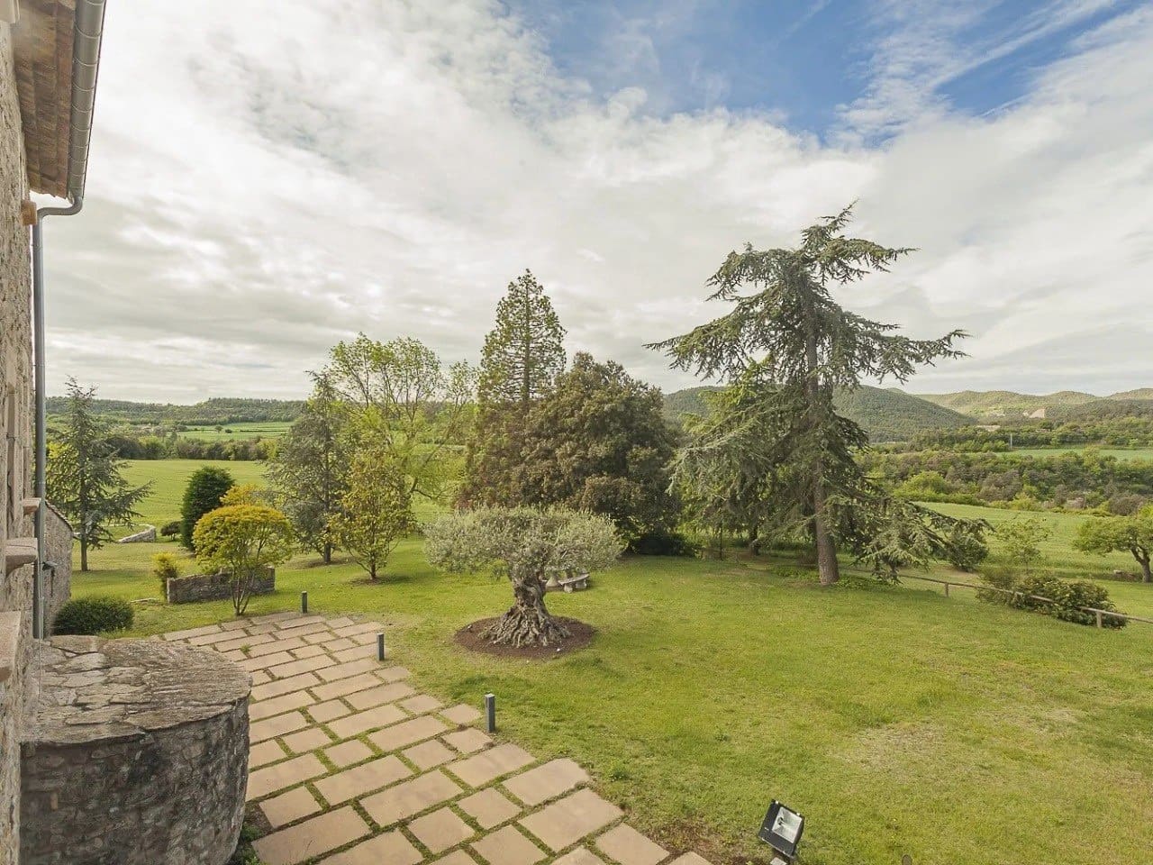 10 soveværelse Finca/Landehus til salg i Vic med swimmingpool garage - € 2.995.000 (Ref: 9065603)