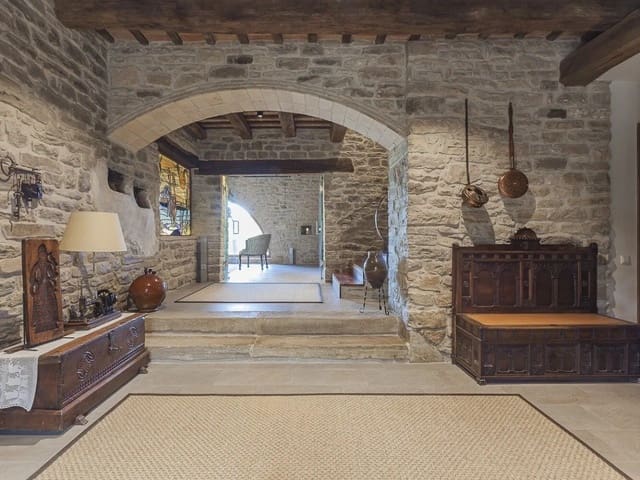 10 soverom Finca/Herregård til salgs i Vic med svømmebasseng garasje - € 2 995 000 (Ref: 9065603)