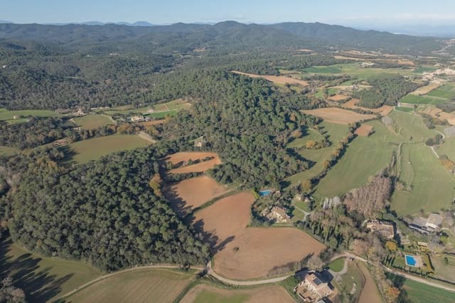 9 bedroom Finca/Country House for sale in Cruïlles Monells i Sant Sadurní de I'Heura with pool garage - € 2,900,000 (Ref: 9068349)