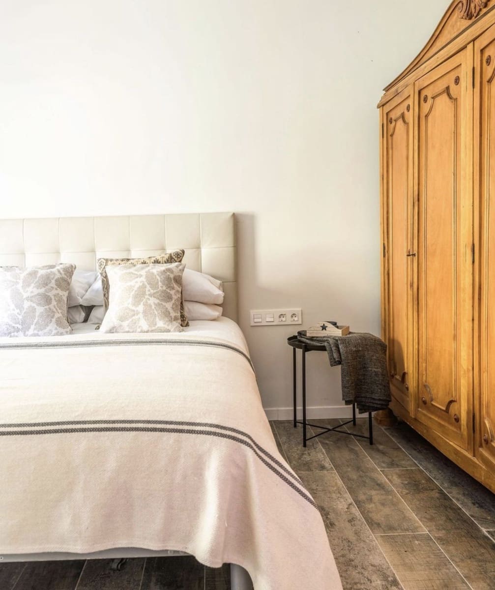 19 soverom Finca/Herregård til salgs i La Selva del Camp med svømmebasseng garasje - € 3 490 000 (Ref: 9072899)