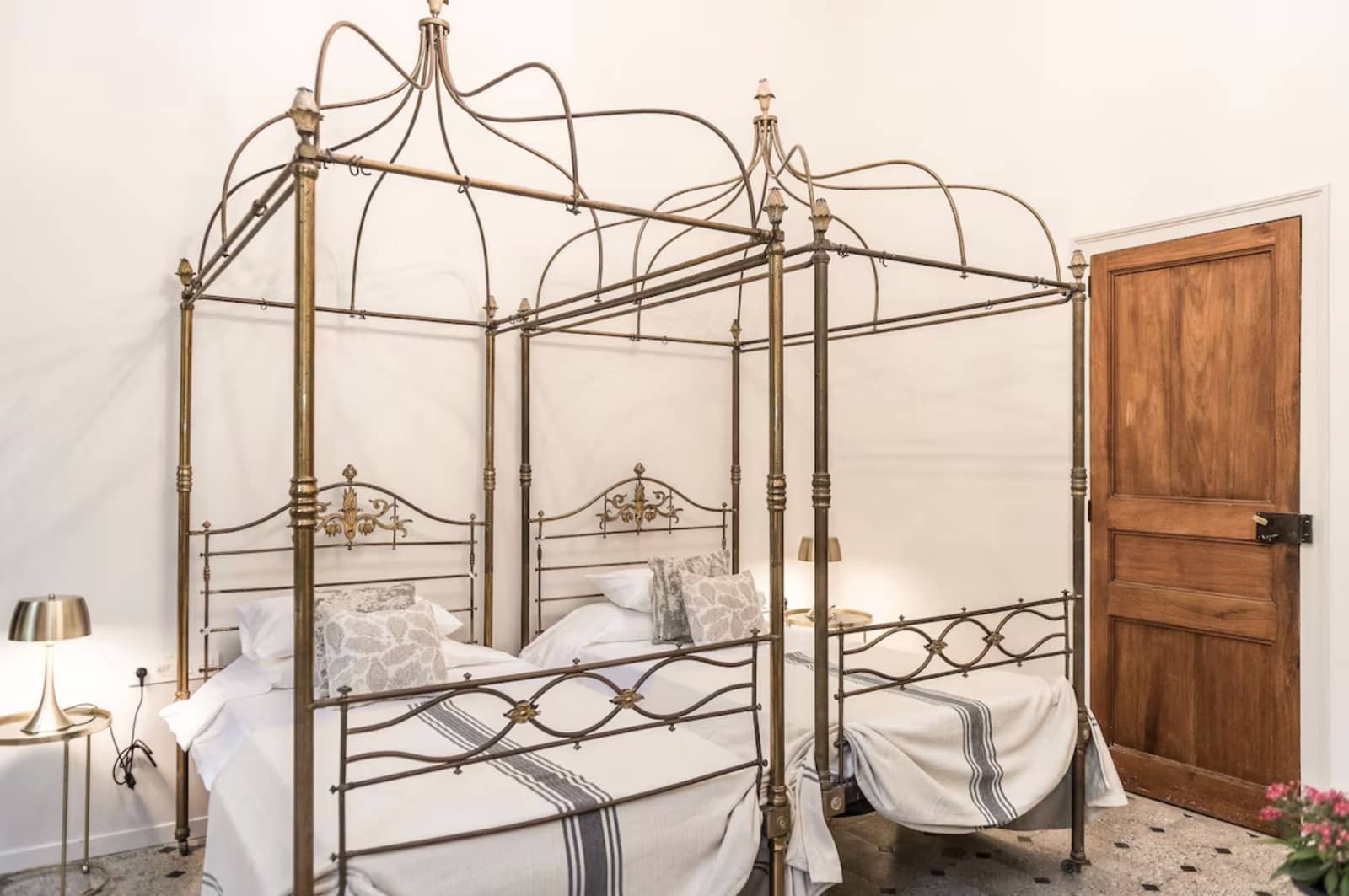 19 soverom Finca/Herregård til salgs i La Selva del Camp med svømmebasseng garasje - € 3 490 000 (Ref: 9072899)