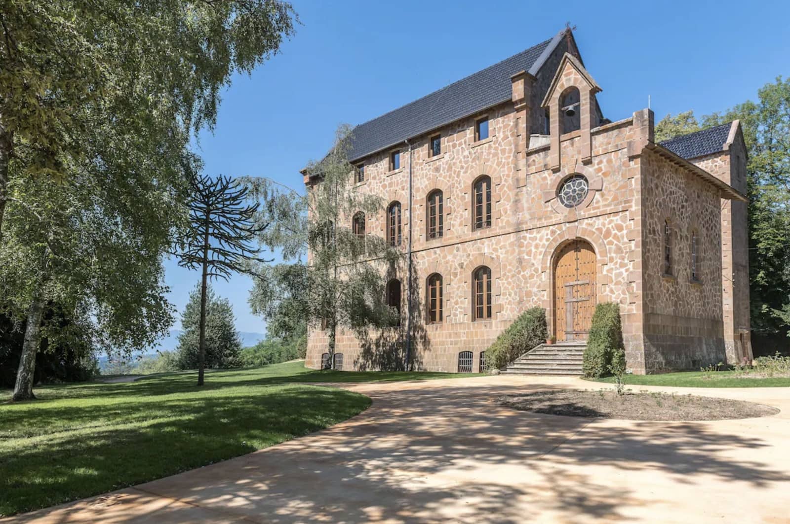 19 soverom Finca/Herregård til salgs i La Selva del Camp med svømmebasseng garasje - € 3 490 000 (Ref: 9072899)