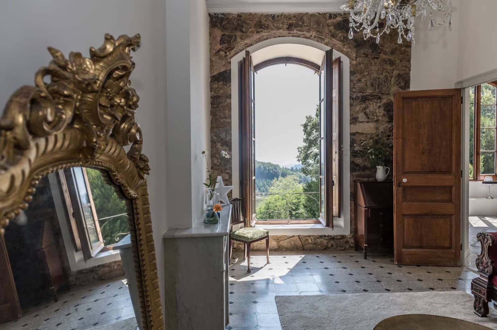 19 soverom Finca/Herregård til salgs i La Selva del Camp med svømmebasseng garasje - € 3 490 000 (Ref: 9072899)