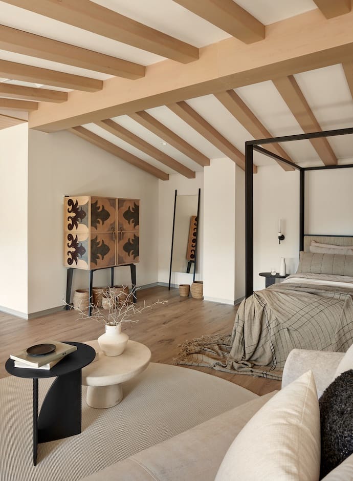 7 sypialnia Finka/Dom wiejski na sprzedaż w Rodonya z basenem - 14 000 000 € (Ref: 9096196)