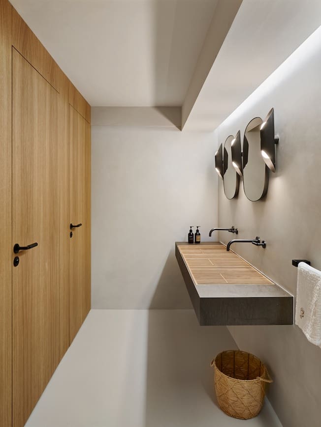 7 sypialnia Finka/Dom wiejski na sprzedaż w Rodonya z basenem - 14 000 000 € (Ref: 9096196)