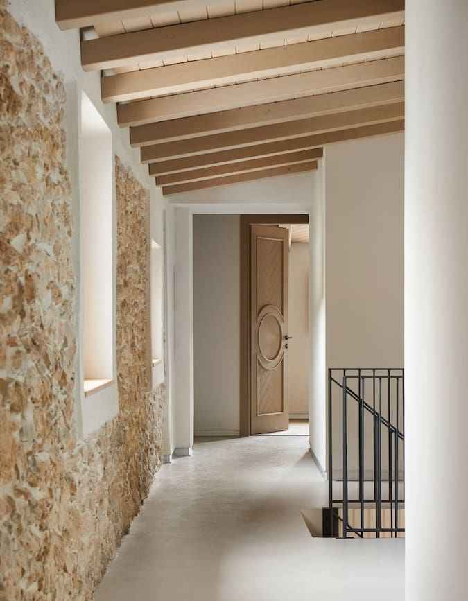 7 sypialnia Finka/Dom wiejski na sprzedaż w Rodonya z basenem - 14 000 000 € (Ref: 9096196)