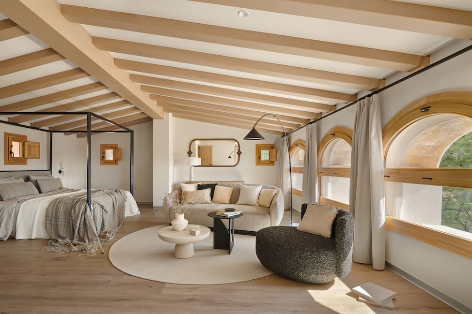 7 sypialnia Finka/Dom wiejski na sprzedaż w Rodonya z basenem - 14 000 000 € (Ref: 9096196)