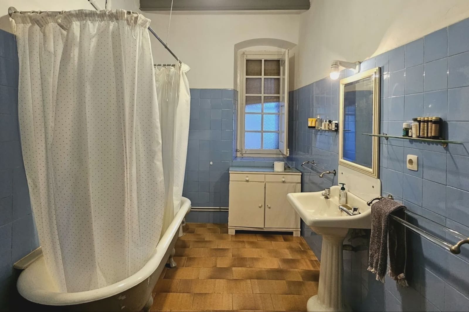 14 soveværelse Finca/Landehus til salg i Arenys de Munt med swimmingpool garage - € 1.800.000 (Ref: 9480567)