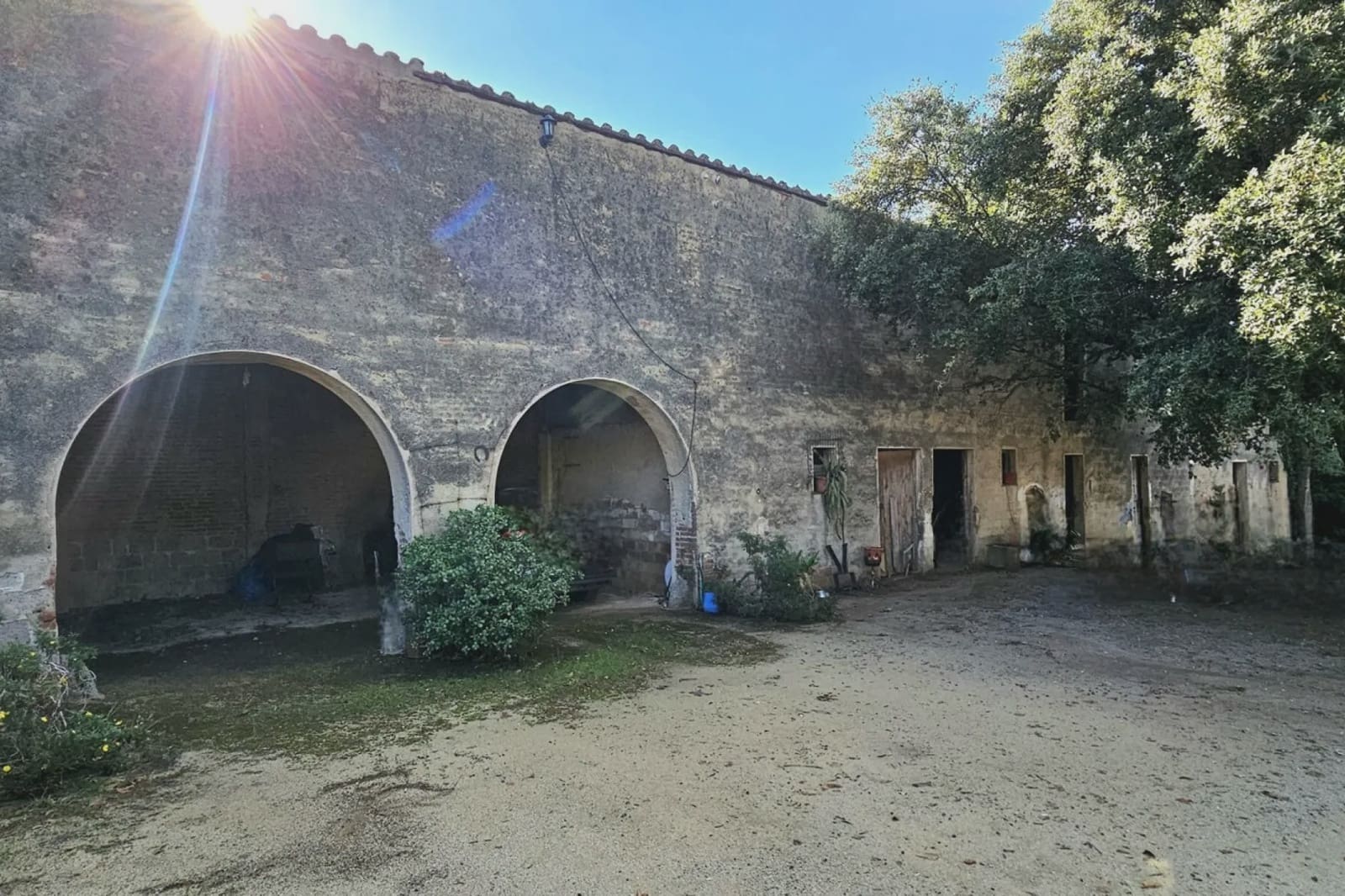 14 soveværelse Finca/Landehus til salg i Arenys de Munt med swimmingpool garage - € 1.800.000 (Ref: 9480567)