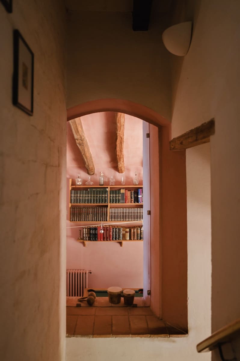 4 sypialnia Finka/Dom wiejski na sprzedaż w Miasto Girona z basenem garażem - 850 000 € (Ref: 9480641)