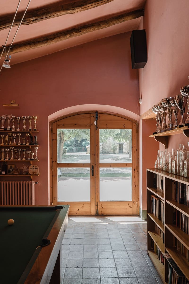 4 sypialnia Finka/Dom wiejski na sprzedaż w Miasto Girona z basenem garażem - 850 000 € (Ref: 9480641)