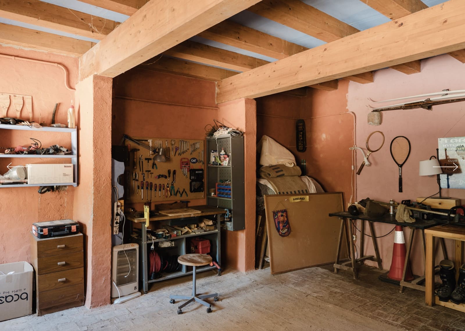 4 sypialnia Finka/Dom wiejski na sprzedaż w Miasto Girona z basenem garażem - 850 000 € (Ref: 9480641)