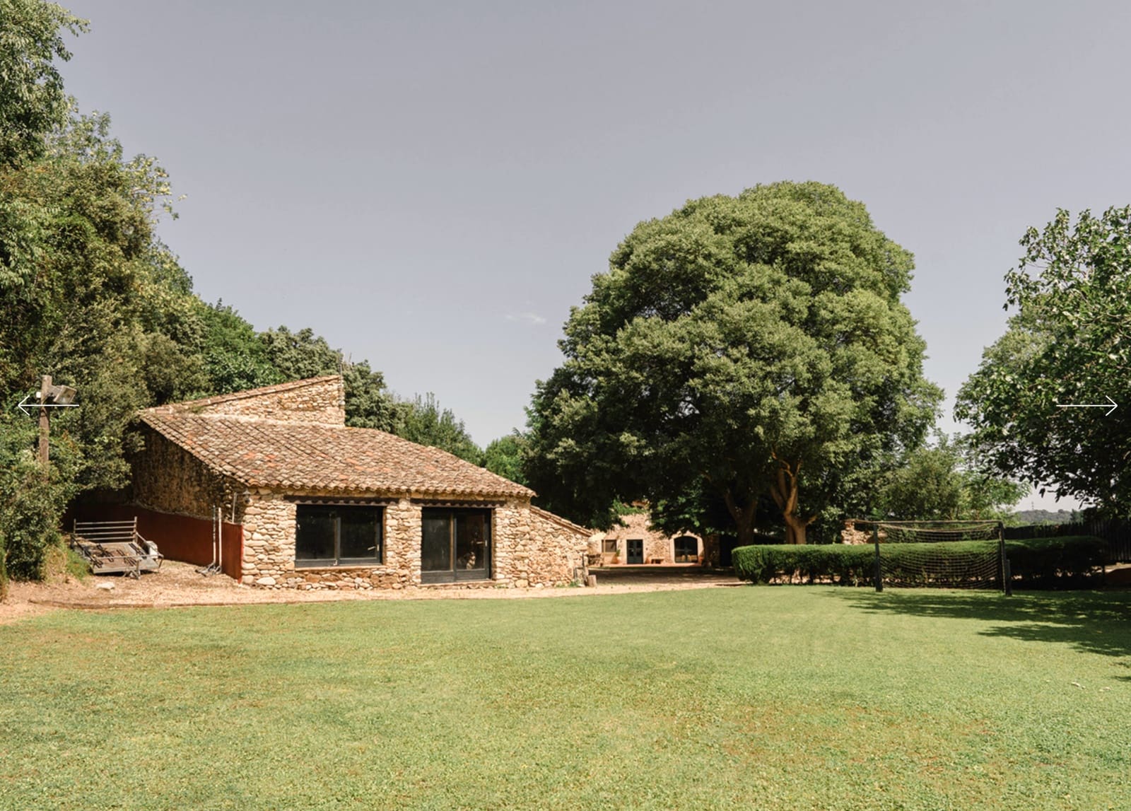 4 sypialnia Finka/Dom wiejski na sprzedaż w Miasto Girona z basenem garażem - 850 000 € (Ref: 9480641)