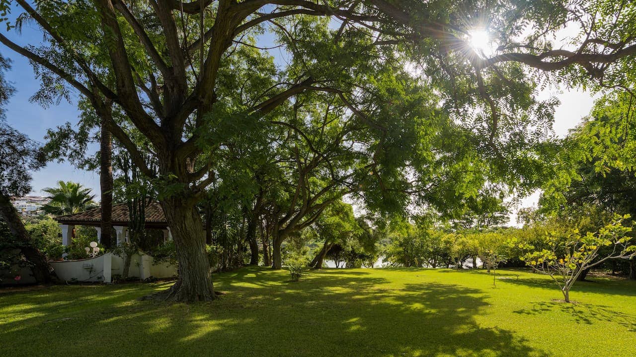 6 soverom Villa til salgs i Benahavis med svømmebasseng garasje - € 3 250 000 (Ref: 9481563)