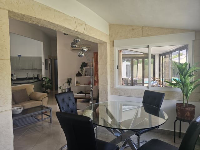 Pareado de 2 habitaciones en Sa Pobla en venta con piscina - 575.000 € (Ref: 10172994)