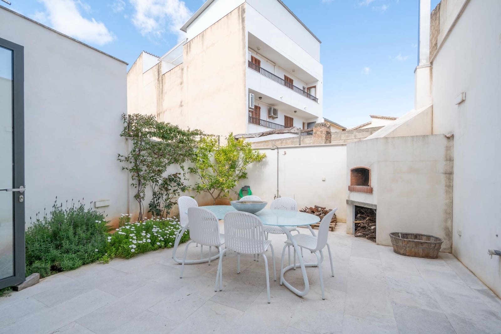 3 soveværelse Villa til salg i Pollensa / Pollenca med swimmingpool - € 1.595.000 (Ref: 8966209)