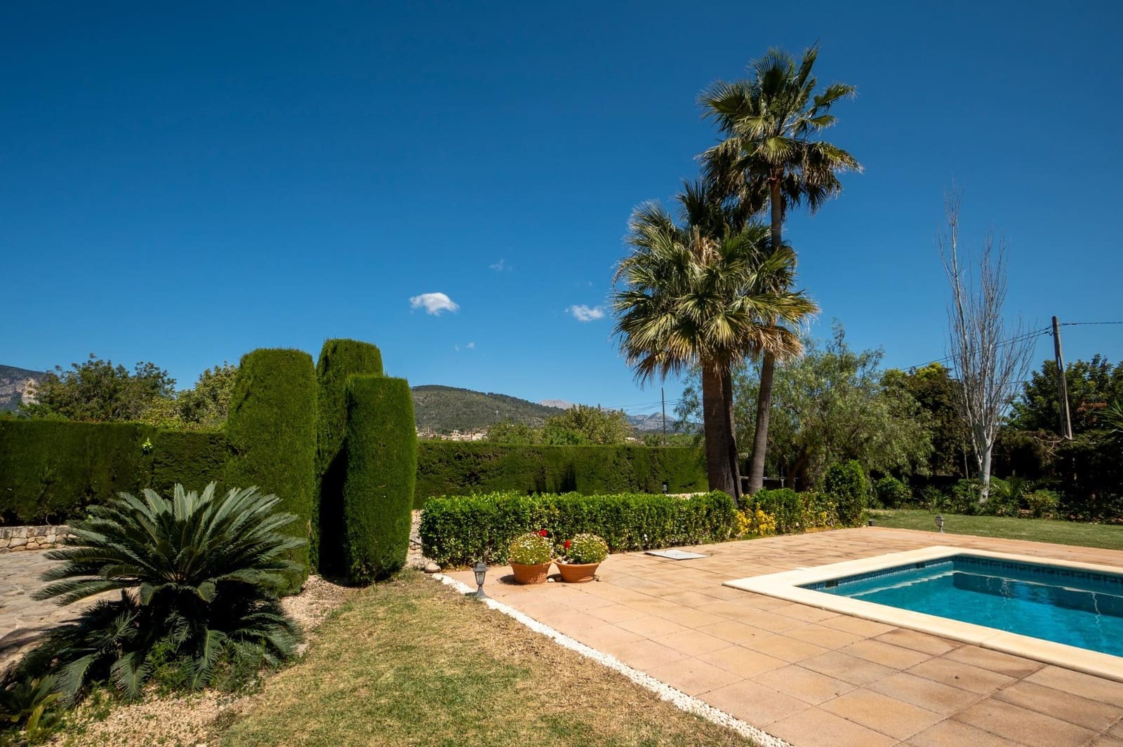 3 bedroom Finca/Country House for sale in Lloseta with pool - € 1,190,000 (Ref: 8966210)