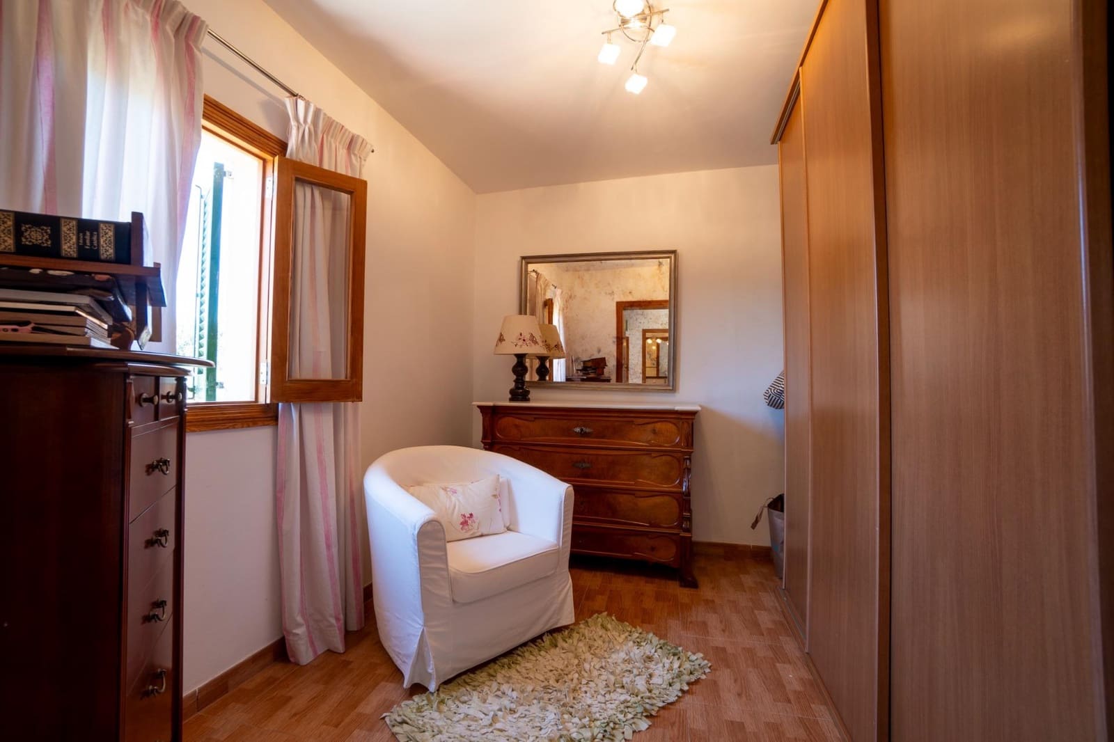 3 bedroom Finca/Country House for sale in Lloseta with pool - € 1,190,000 (Ref: 8966210)