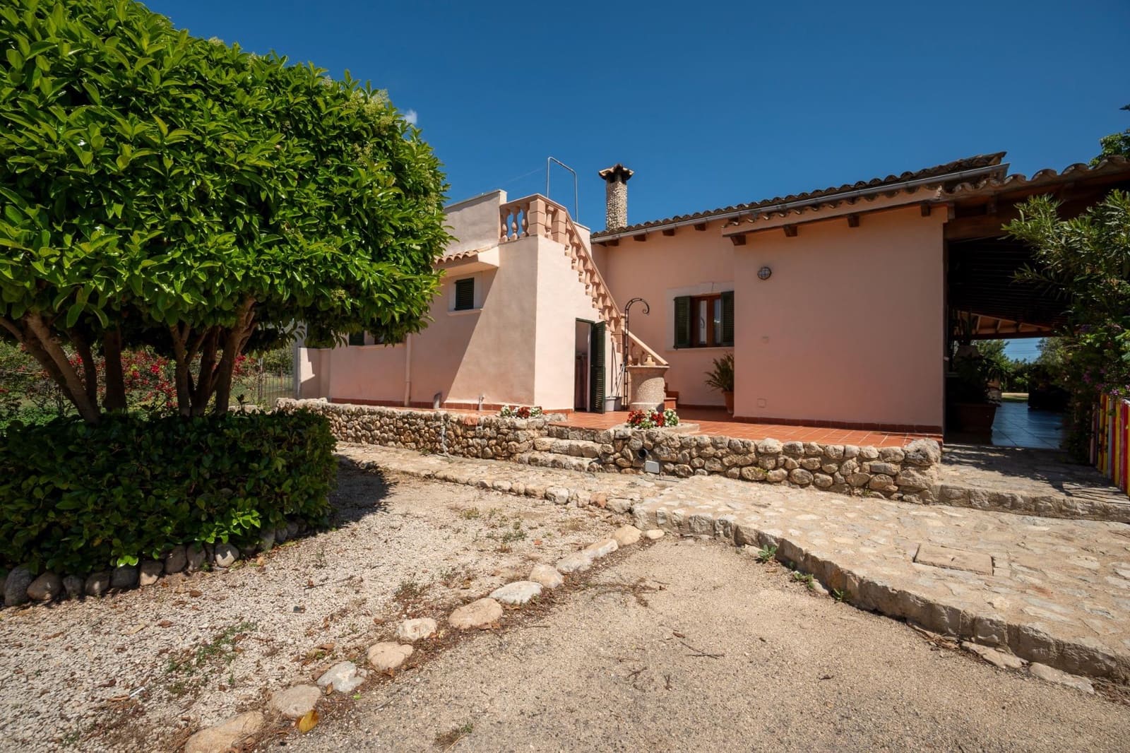 3 bedroom Finca/Country House for sale in Lloseta with pool - € 1,190,000 (Ref: 8966210)