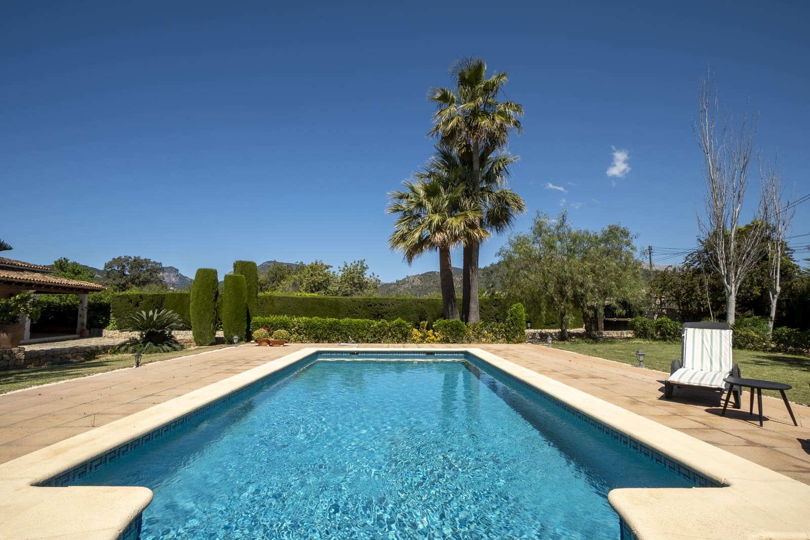 3 bedroom Finca/Country House for sale in Lloseta with pool garage - € 1,290,000 (Ref: 8966210)