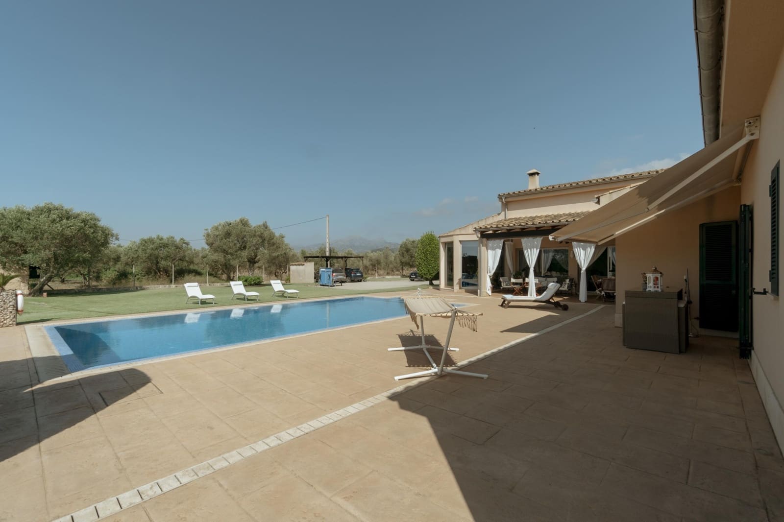 4 soveværelse Villa til salg i Sa Pobla med swimmingpool garage - € 1.750.000 (Ref: 8968202)