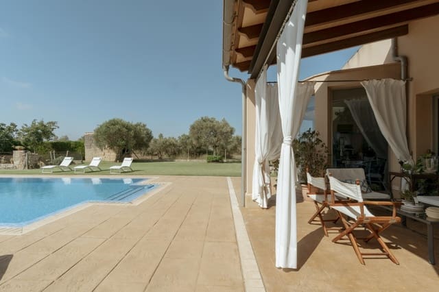 4 soveværelse Villa til salg i Sa Pobla med swimmingpool garage - € 1.750.000 (Ref: 8968202)