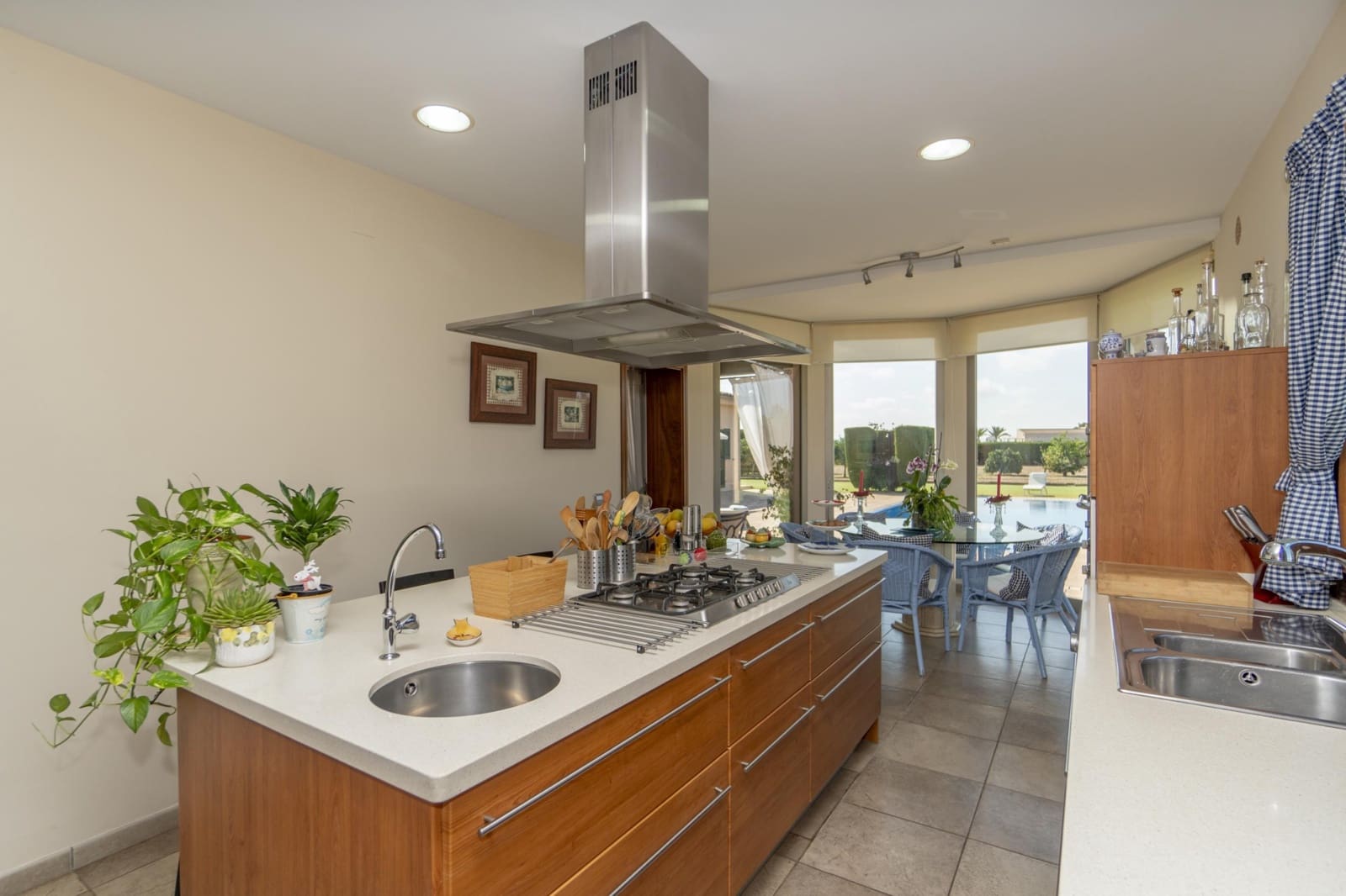 4 soveværelse Villa til salg i Sa Pobla med swimmingpool garage - € 1.750.000 (Ref: 8968202)