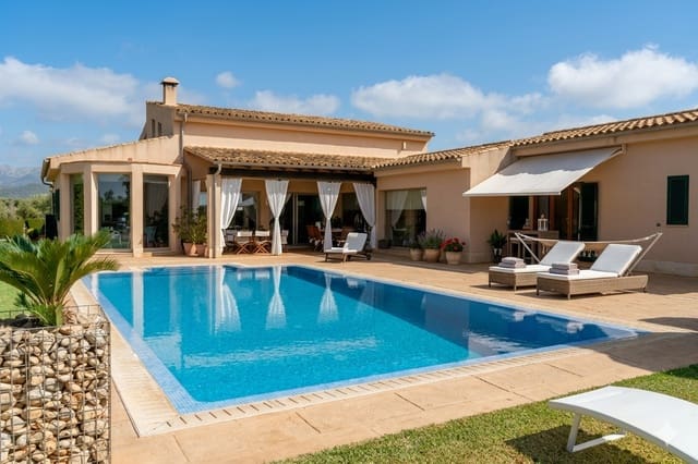4 bedroom Villa for sale in Sa Pobla with pool garage - € 1,749,000 (Ref: 8968202)